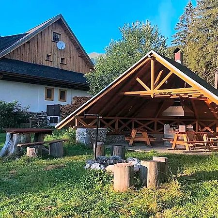 Hotel Zariadenie V Rekonstrukcii Liptovský Mikuláš